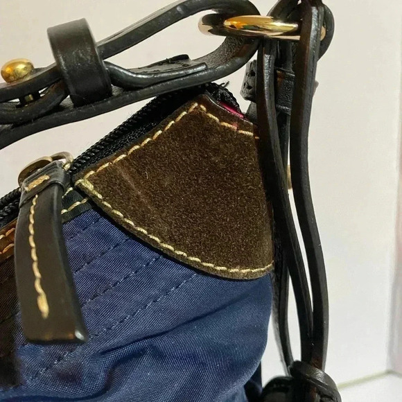 Dooney Bourke navy blue shoulder handbag - Picture 7 of 15
